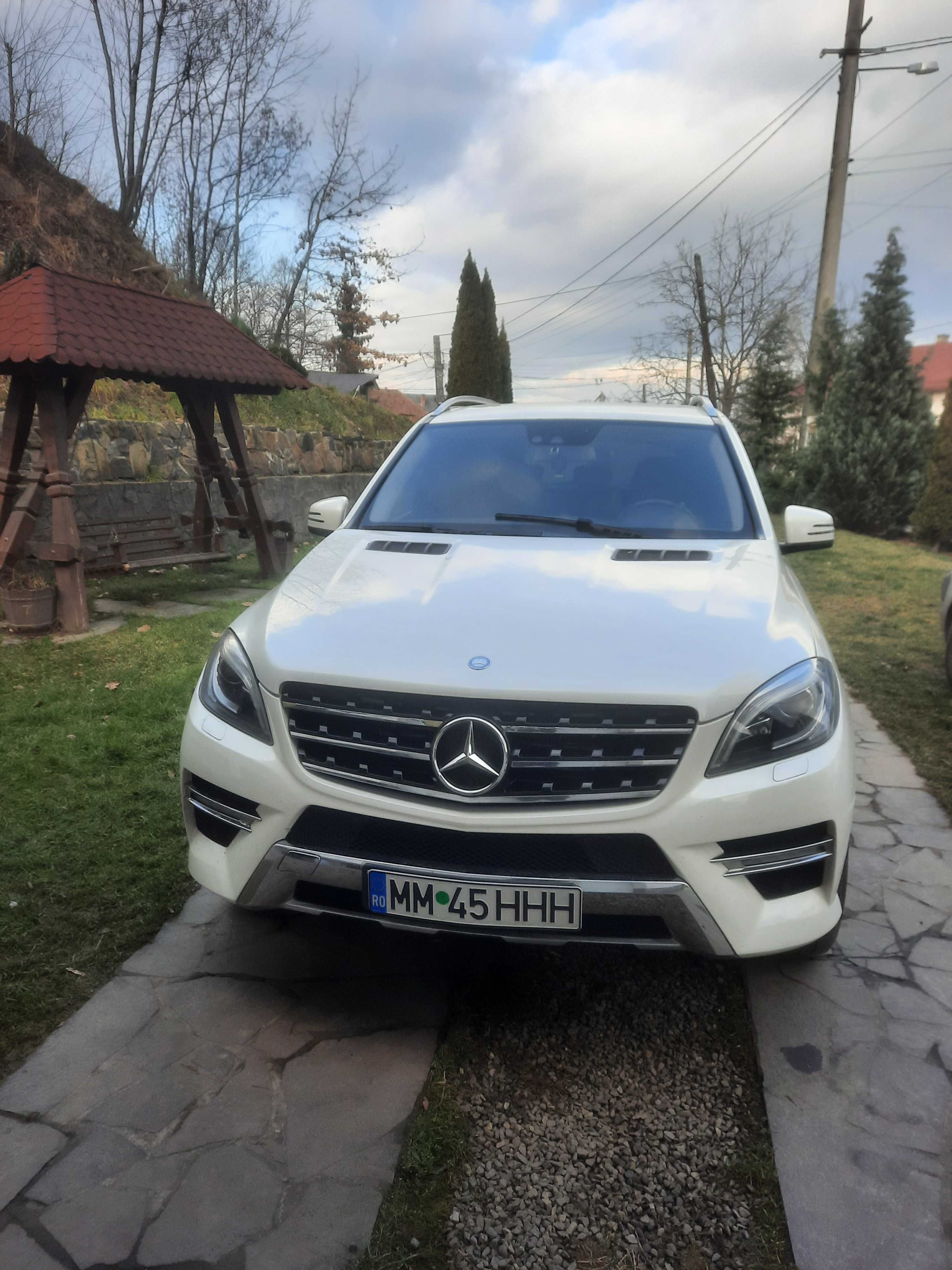 Autoturism Mercedes Benz