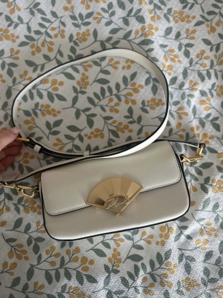 Geanta Karl Lagerfeld alba crossbody