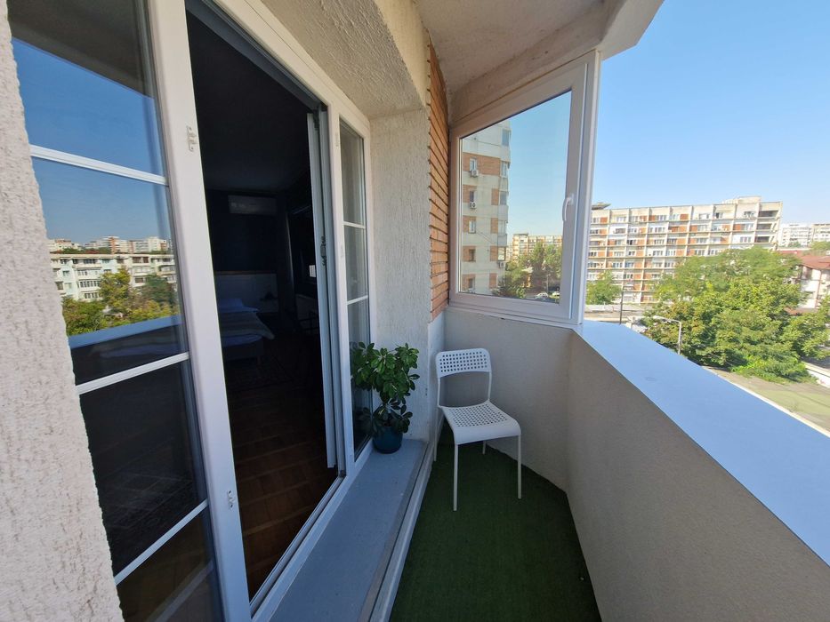 1 cam/44mp/Faleza/Renovat langa Union Jack