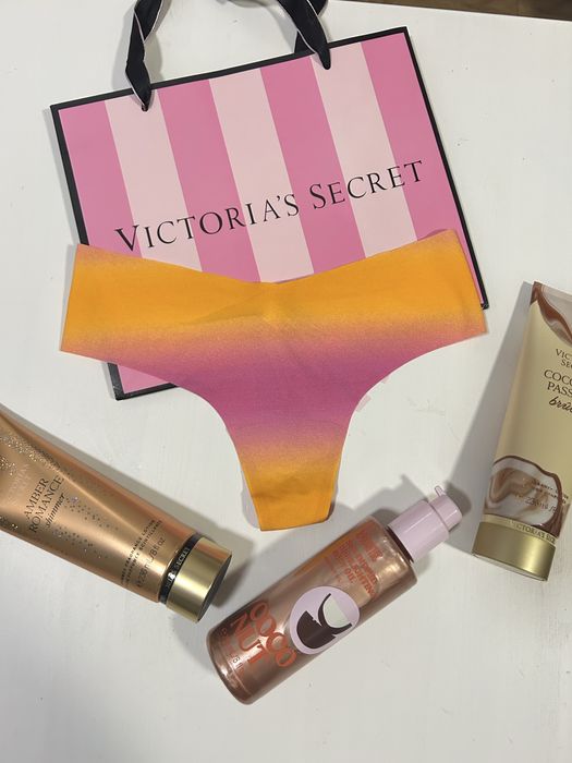 Victoria`s Secret оригинални безшевни бикини, тип прашки S размер