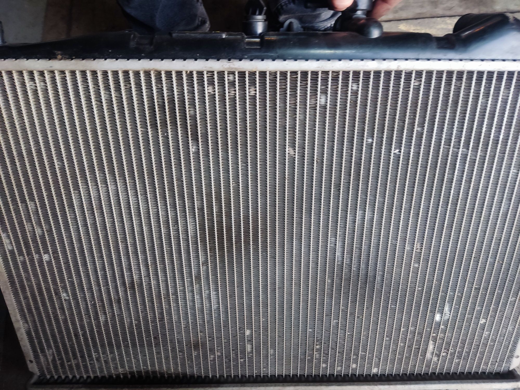 Радиатор с вентилятором Мазда 626 переходка