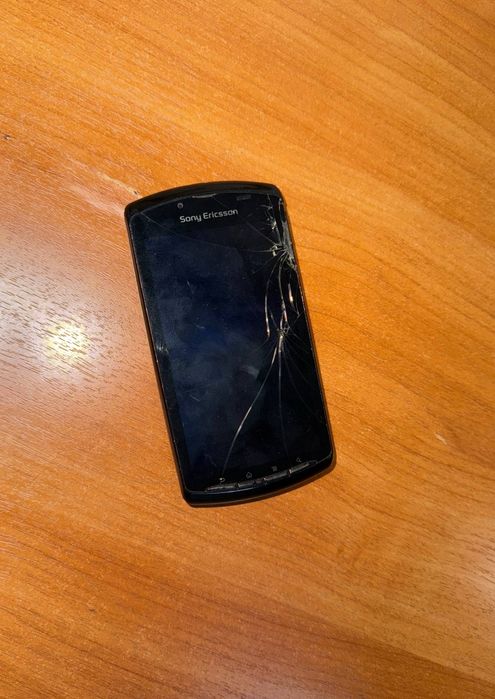 Легендарный телефон sony Xperia play