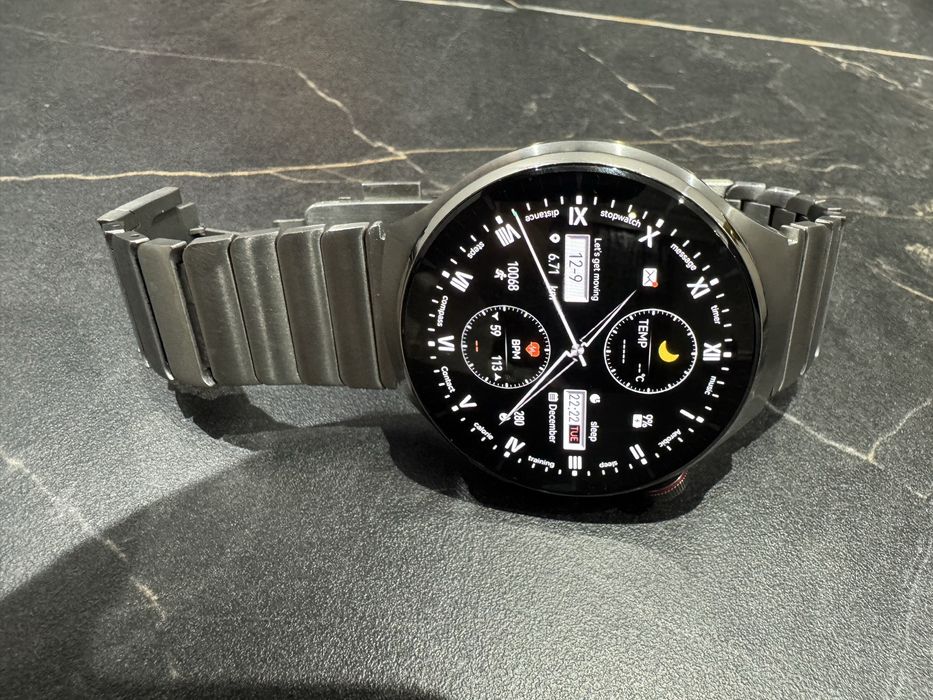 Смарт-часы HUAWEI WATCH 4 Pro