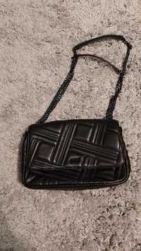 Нова черна чанта DKNY