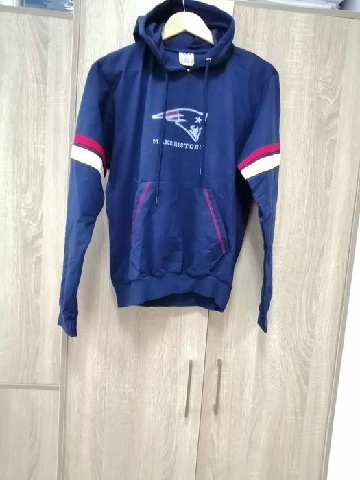 Костюм новый на подростка