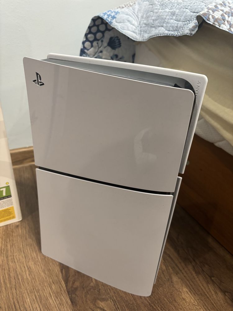 PlayStation 5 дискова версия