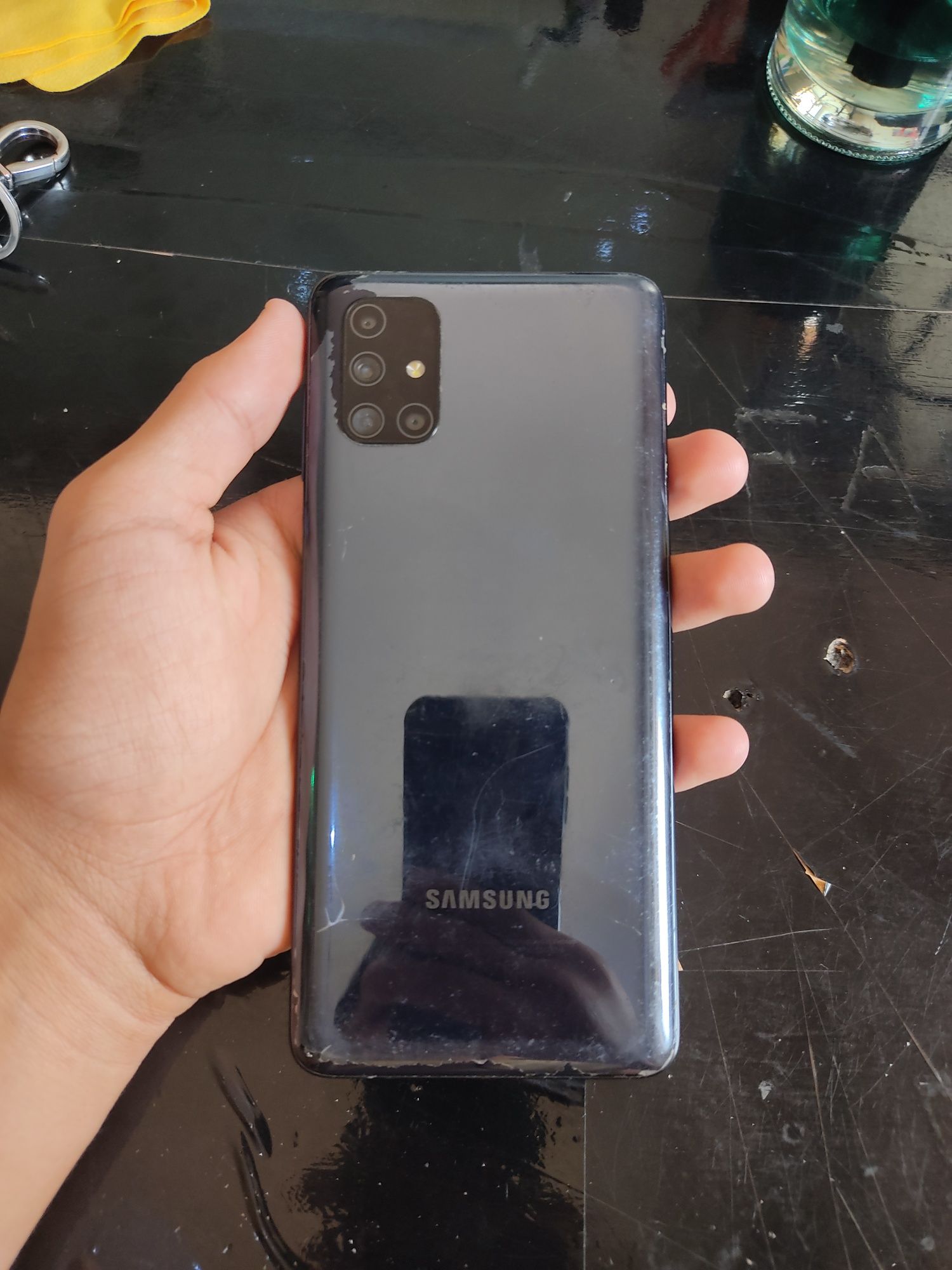 Samsung M51 Sotiladi