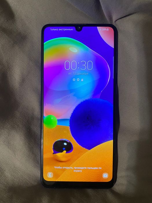 Samsung A31 продам