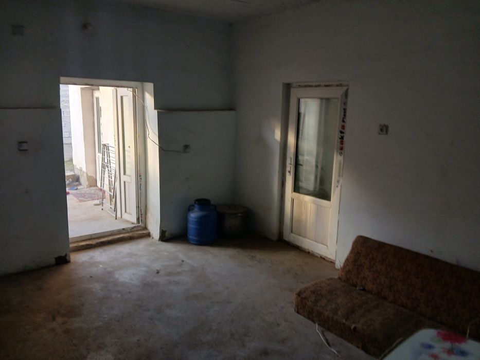 Жомбойдан срочни ховли сотилади