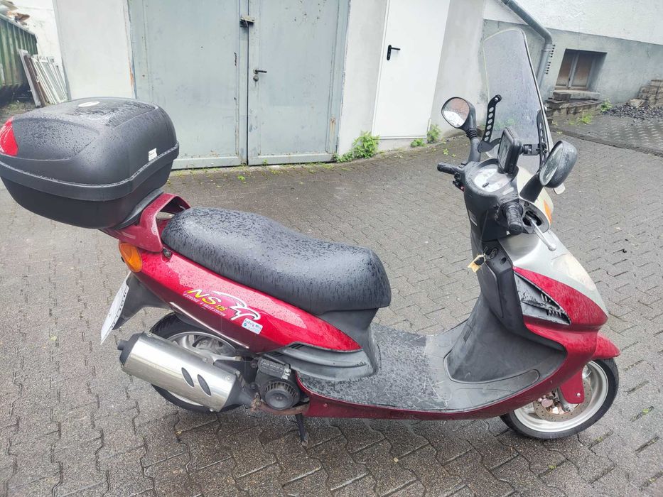 Scuter 125 ccm adus din Germania