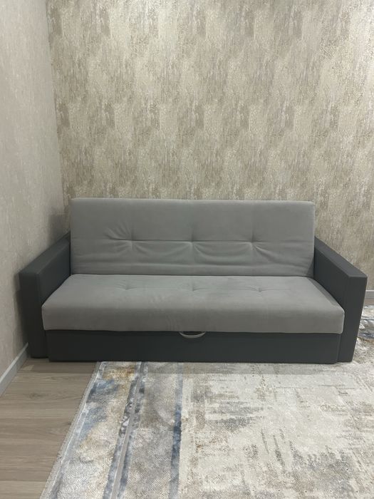Продается диван в отличном состоянии