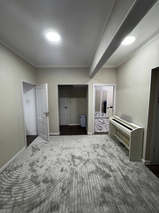 Продается 5 комнатная квартира в Сергилях ПОСРЕДНИКАМ НЕ БЕСПОКОИТЬ