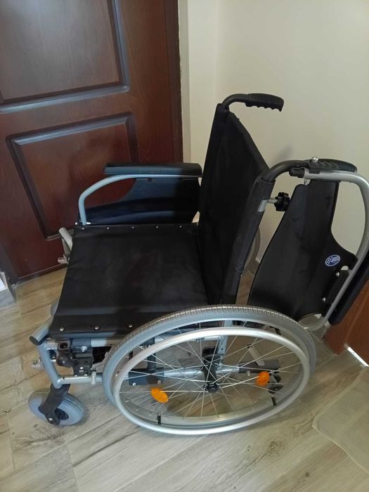 scaun rulant Vermeiren , carucior
