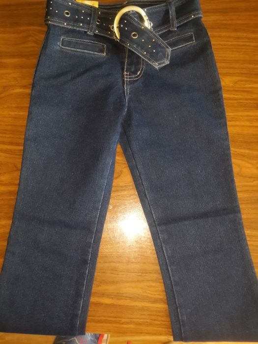 Джинсы для девочек.