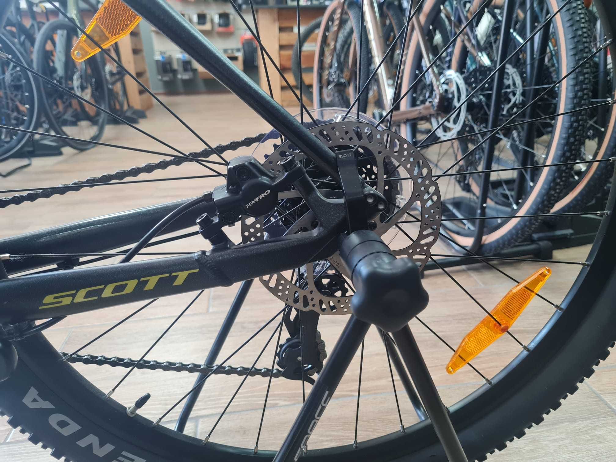 Bicicleta Scott Aspect 760 L in stoc la Est Bike Funky Sports