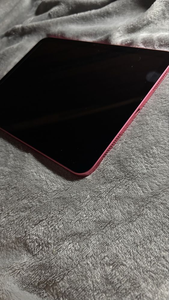 iPad 10th Gen pink