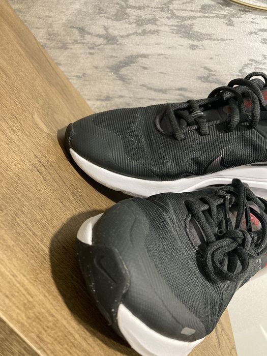 Спортни маратонки Nike,