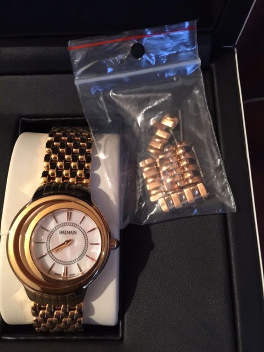 Швейцарски часовник,цена 400 лв.