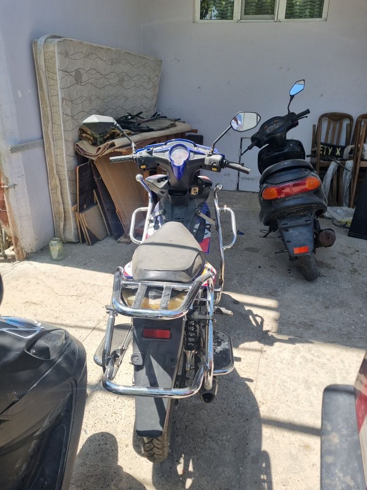 Skuter sotiladi repsol avangard  2  110kub