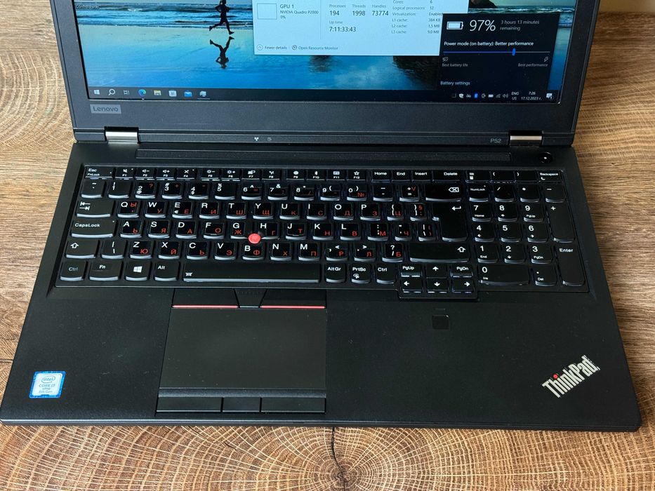 Лаптоп LENOVO THINKPAD P52s, i5-8350u, 8GB, 256GB SSD, 15.6" FullHD