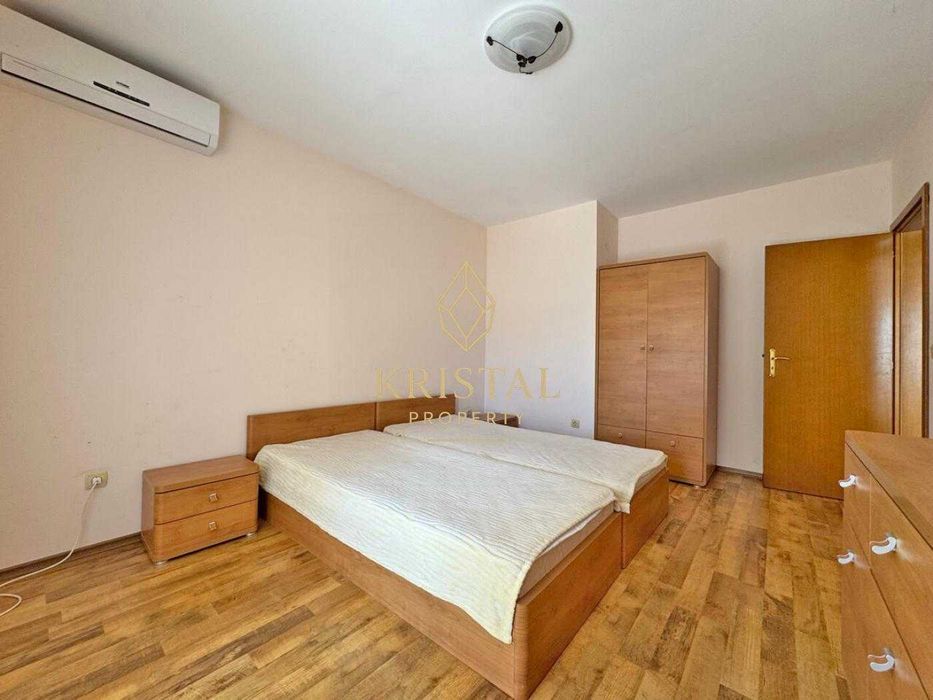 Продава се Тристаен апартамент в к.к. Слънчев бряг - 105 кв.м за 1000 €/кв.м - Снимка #9