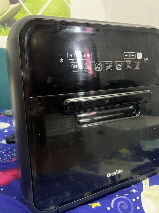 Airfryer, friteuza cu aer cald si rotisor, fara ulei, Breville 10 L