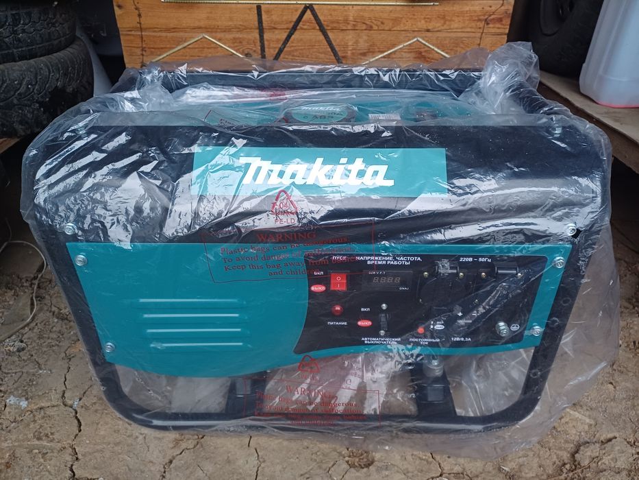 Бензогенератор Makita EG 6050A