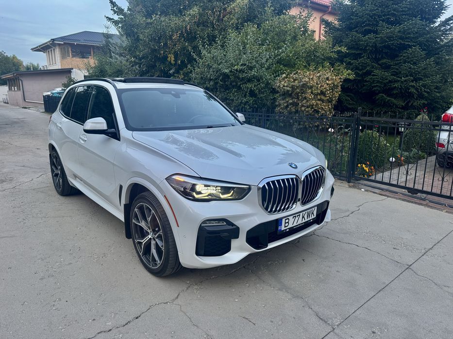 BMW X5. M. Paket. Int. -Ext.  SoftClose Panoramic Head up. Impecabil