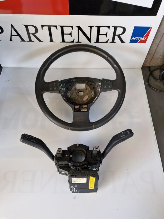 Volan Golf 5 cu comenzi si padele+calculator