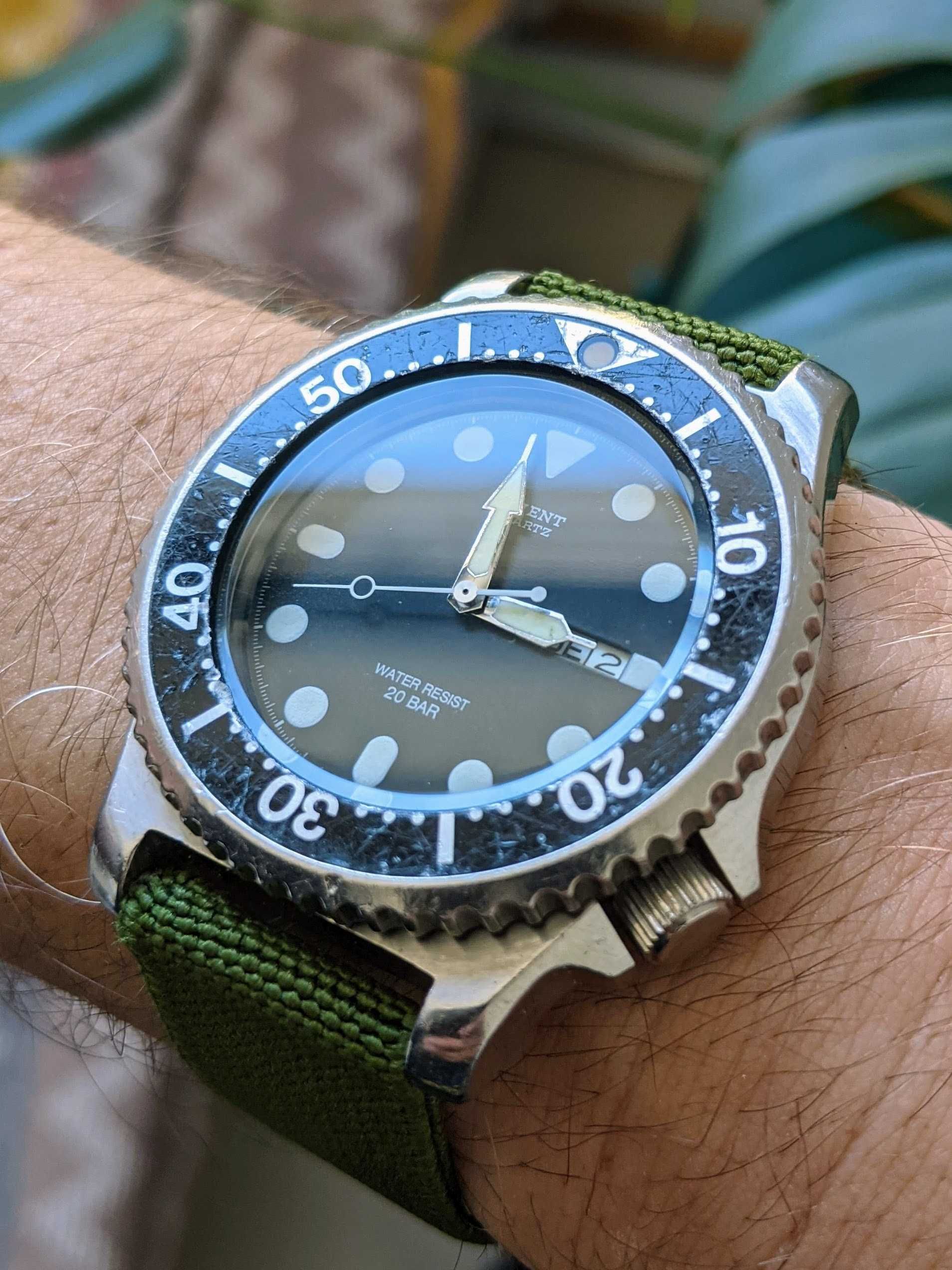 Orient Diver quartz 200m 42mm vintage (tip SKX)