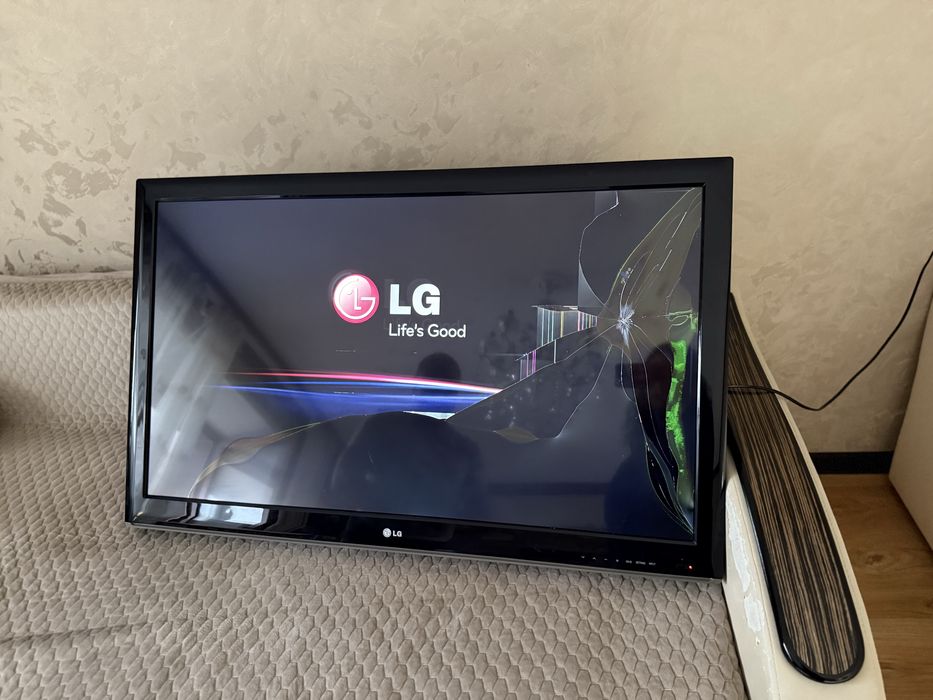 Продам телевизор