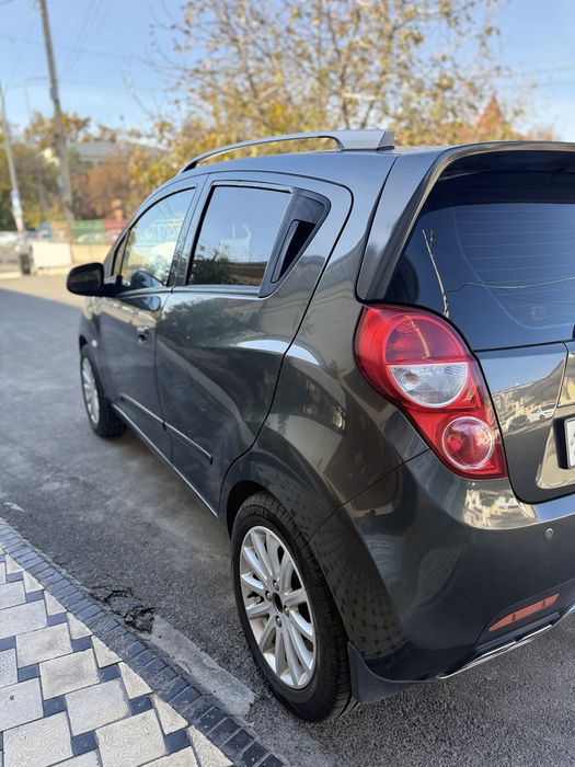 Spark 4 avtamat 2020 yil kraska toza 8300$