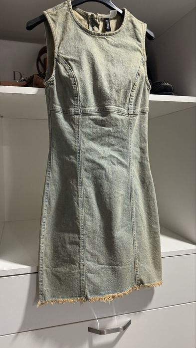 H&M дънкова рокля