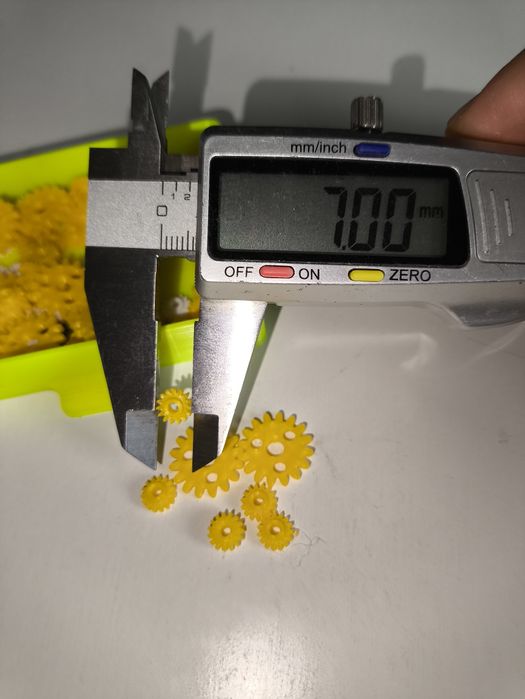 Шестерни одометра Audi, Mercedes-Benz, Volvo, VW и др