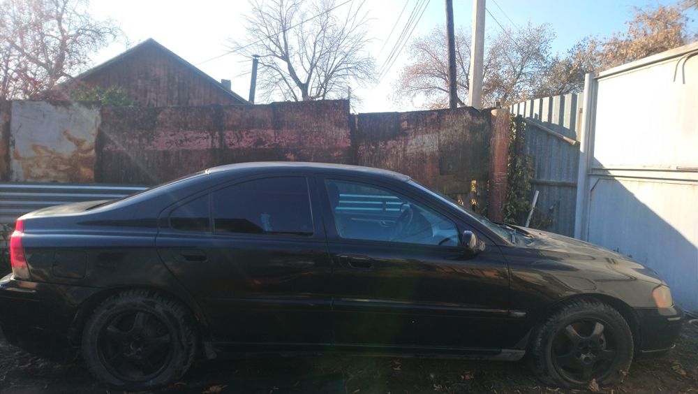 Продам VOLVO S60