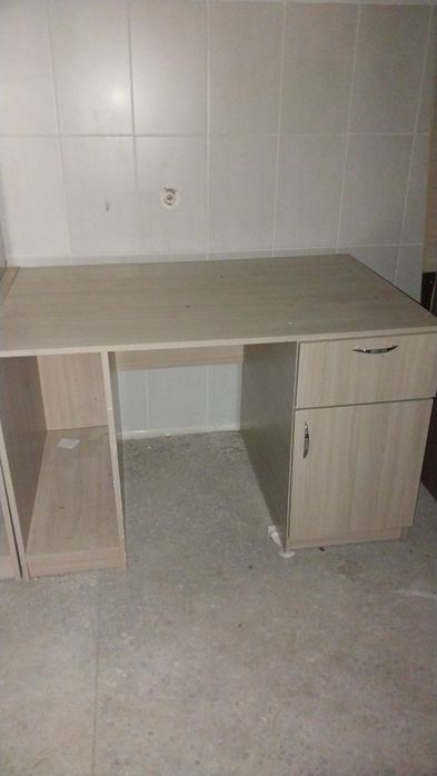 Столы компьютерные