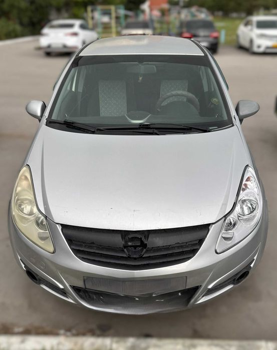 OPEL Corsa D 2008г продам срочно торг