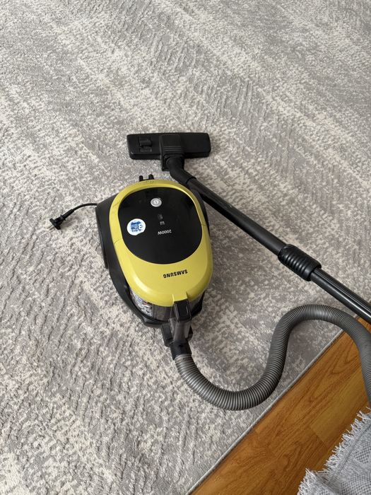 Пылесос Samsung , TriTower