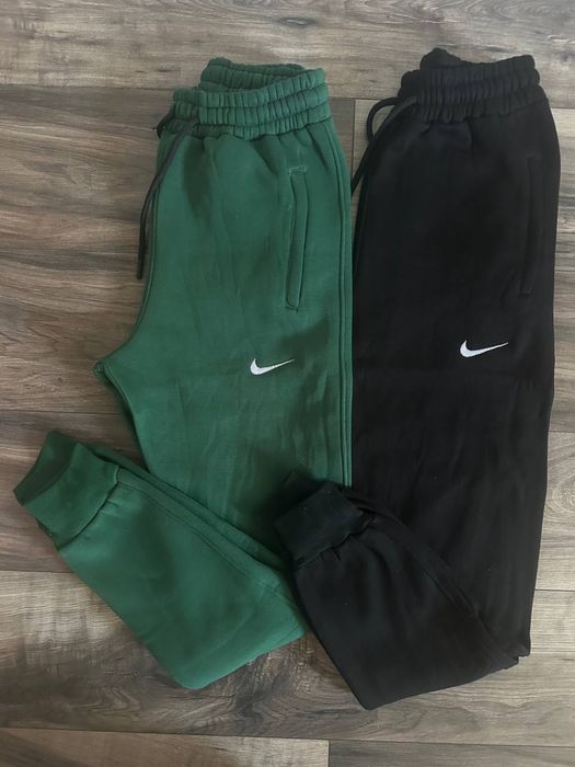 Set de doua perchi de pantaloni grosi de dama si 2 barbatesti