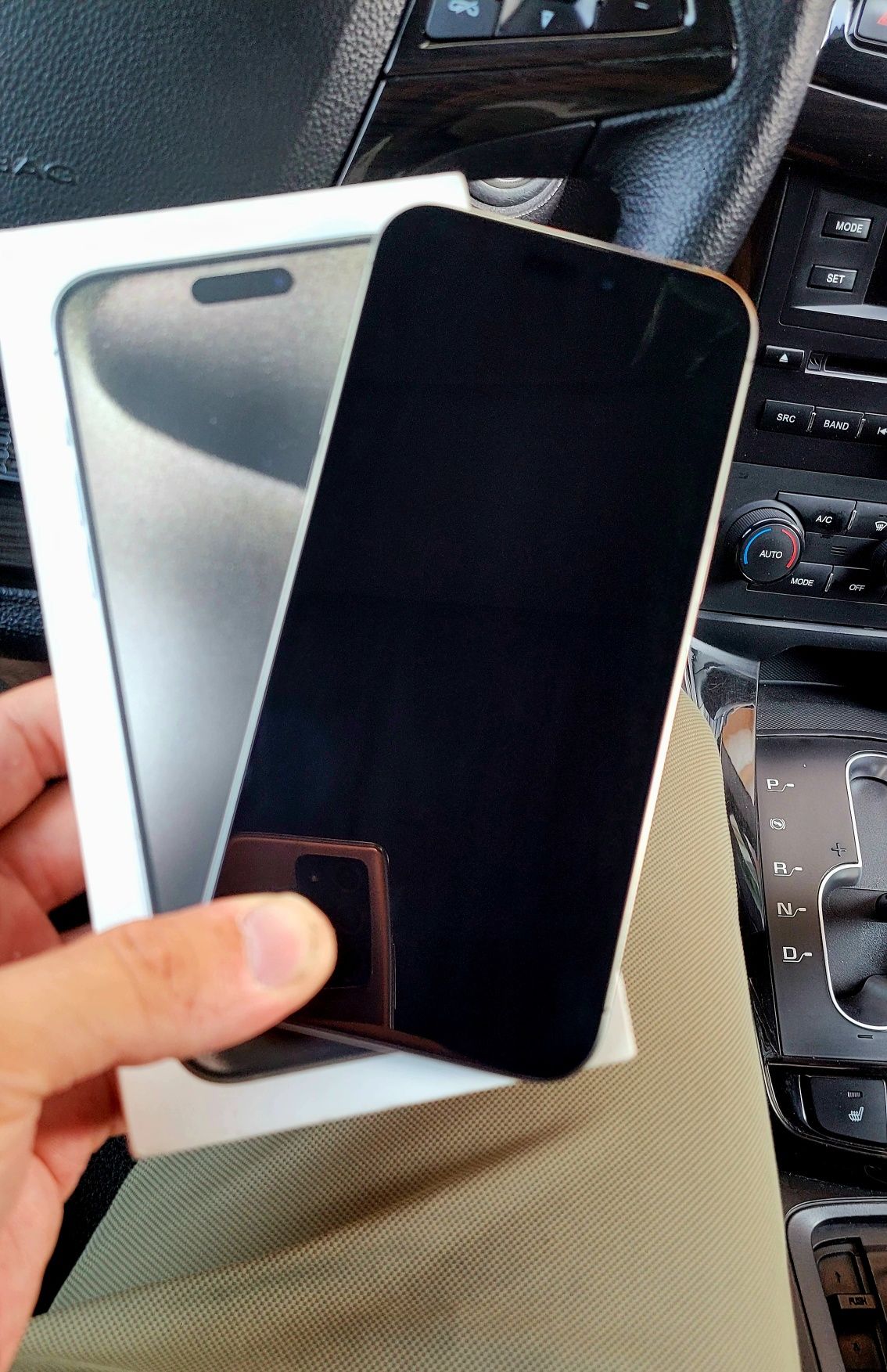 iPhone 15 Pro Max 256GB