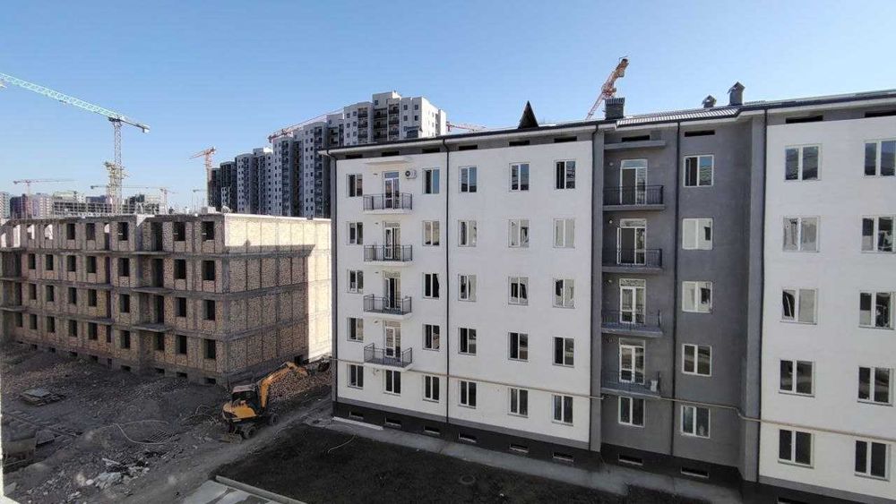 Продаю 4х комнатную квартиру 121 кв White Box.От метро 3км