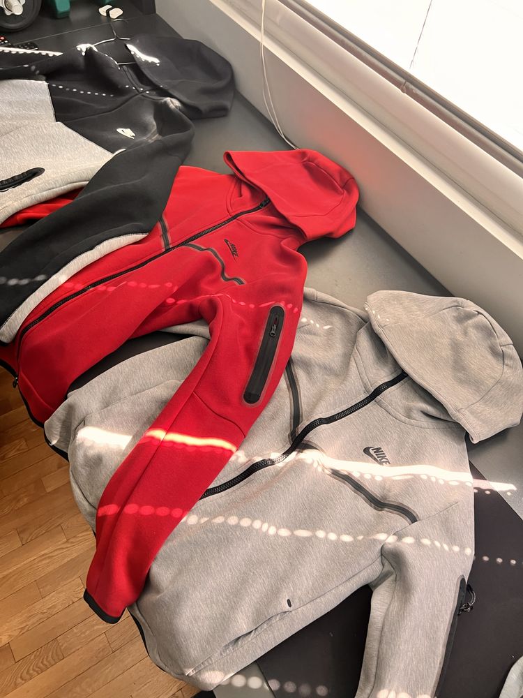 Nike tech fleece