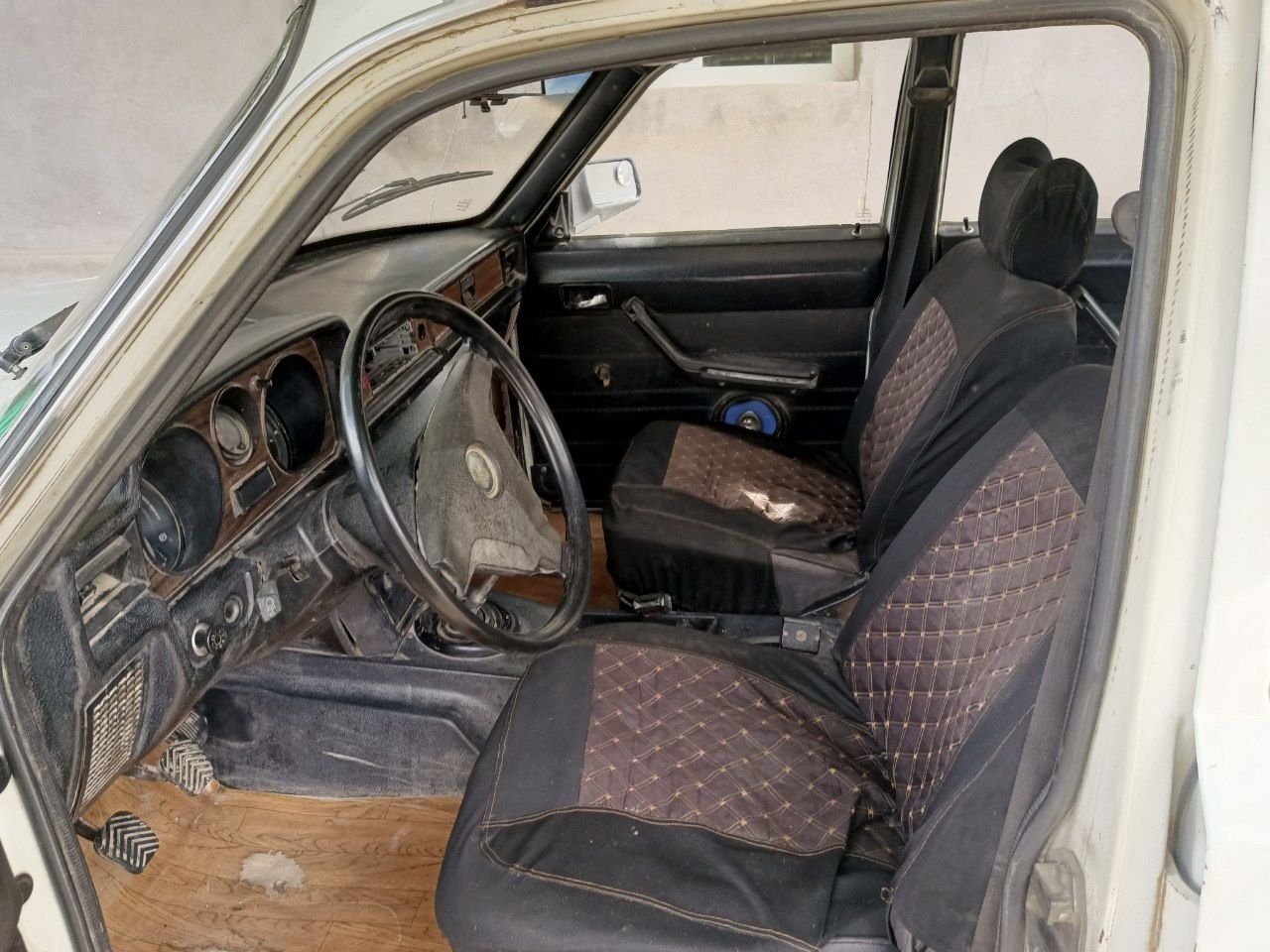 Volga gaz 31029 metan balon bor