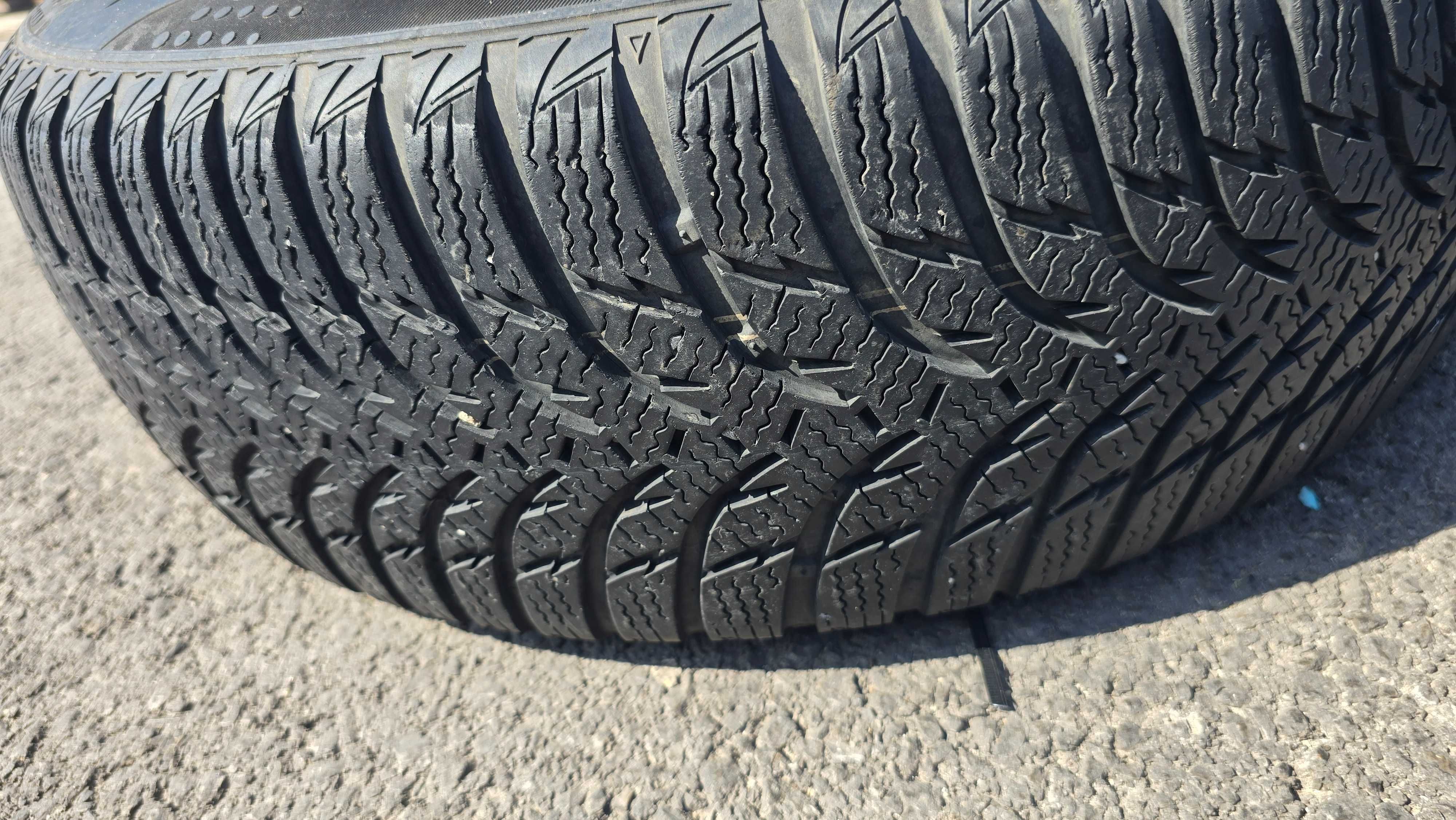 Зимни гуми 195/65 R15