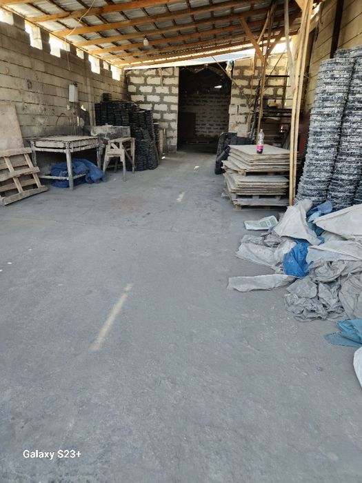 Жой сотилади истиклол стадиони рупарасида