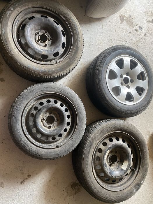 Roti rezerva echipate cu cauciucuri