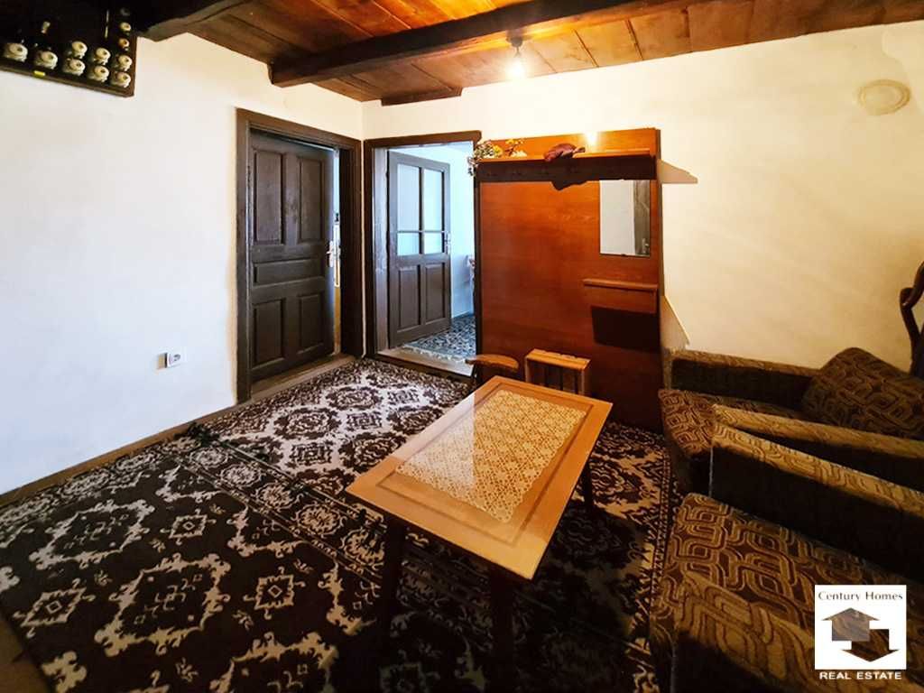 165096 Напълно обзаведена къща в с. Междени, близо до Габрово