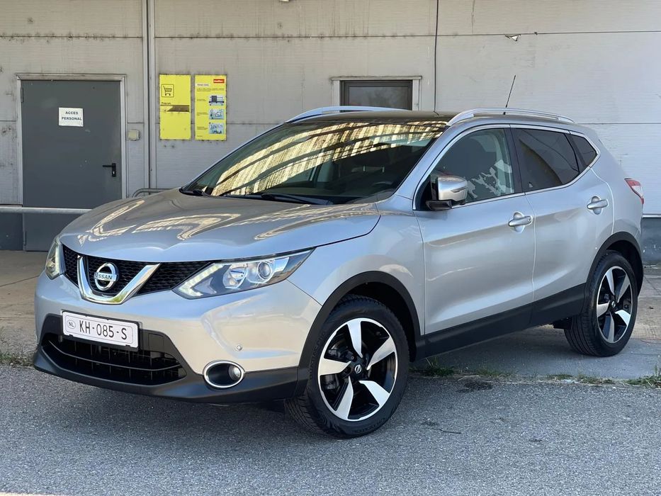 Nissan Qashqai Tekna,Camere360,Navigatie,Led,Panorma,Senzori,Euro6