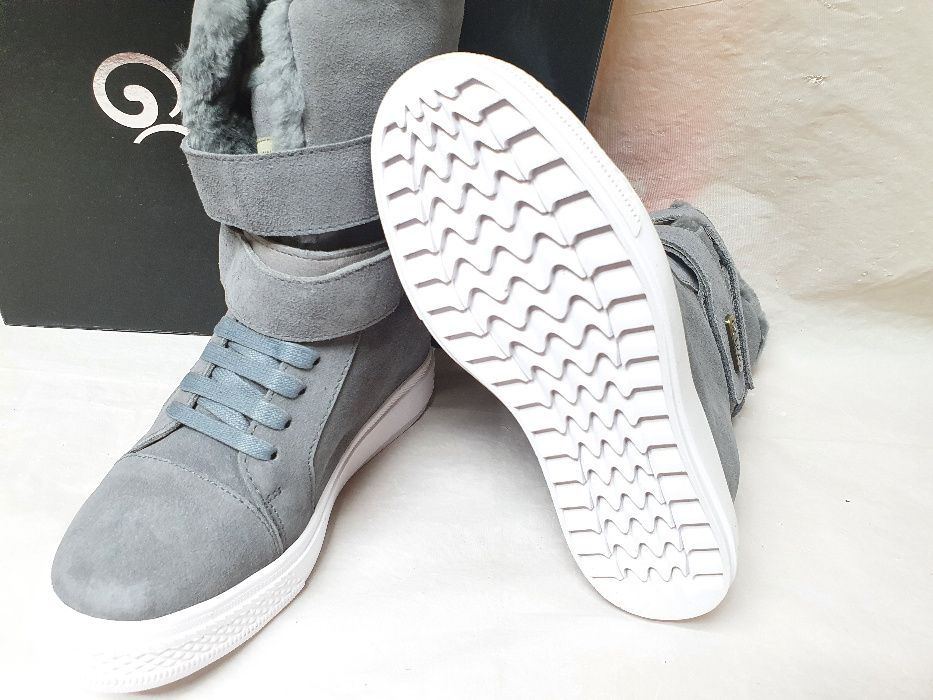 UGG AXA Australia sneakers - 2024 mega reducere de vara ! 199 ron