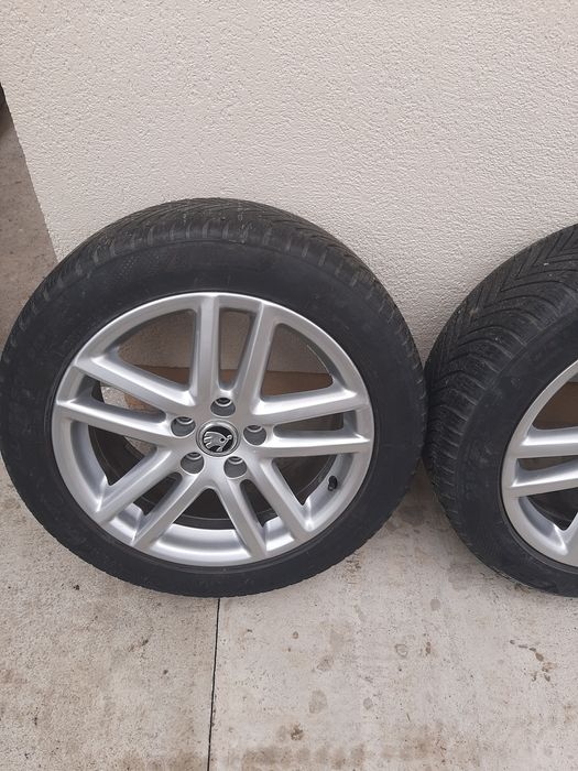 Jante OEM VW, R 17,  7.5 J,  et. 47 și anvelope allseason 225 50 17.